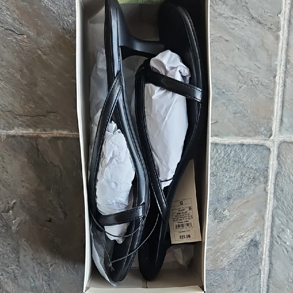 a new day Black Colleen Heels Size 12 - Picture 1 of 4